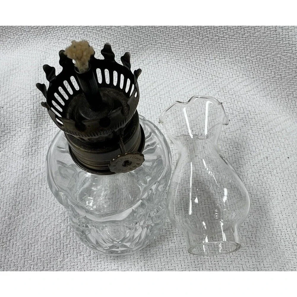 Lamplight Farms Oil Lamp Vintage Made in Austria Unused Clear Glass 8.5”